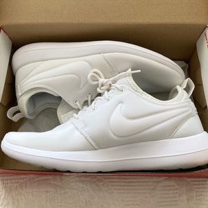 Nike Roshe one women/ girls